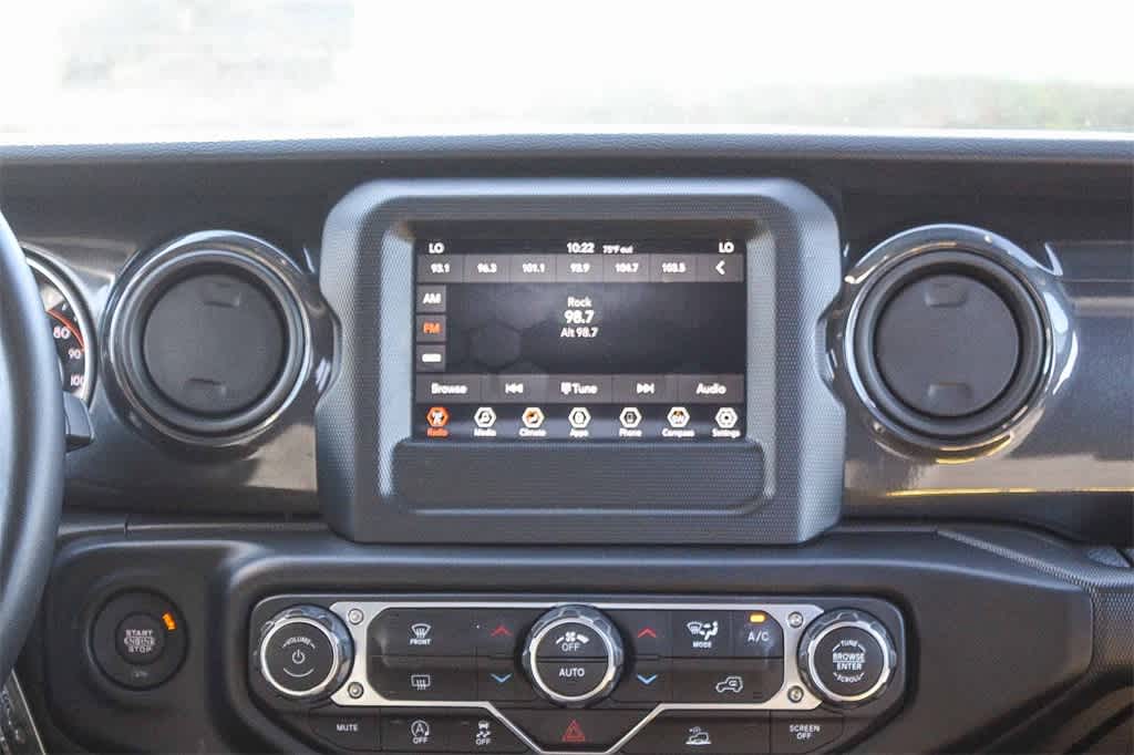 Thumbnail: 2022 Jeep Gladiator - 14