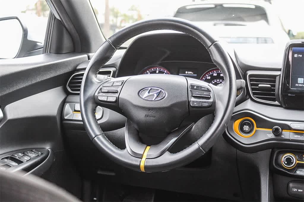Thumbnail: 2020 Hyundai Veloster - 21