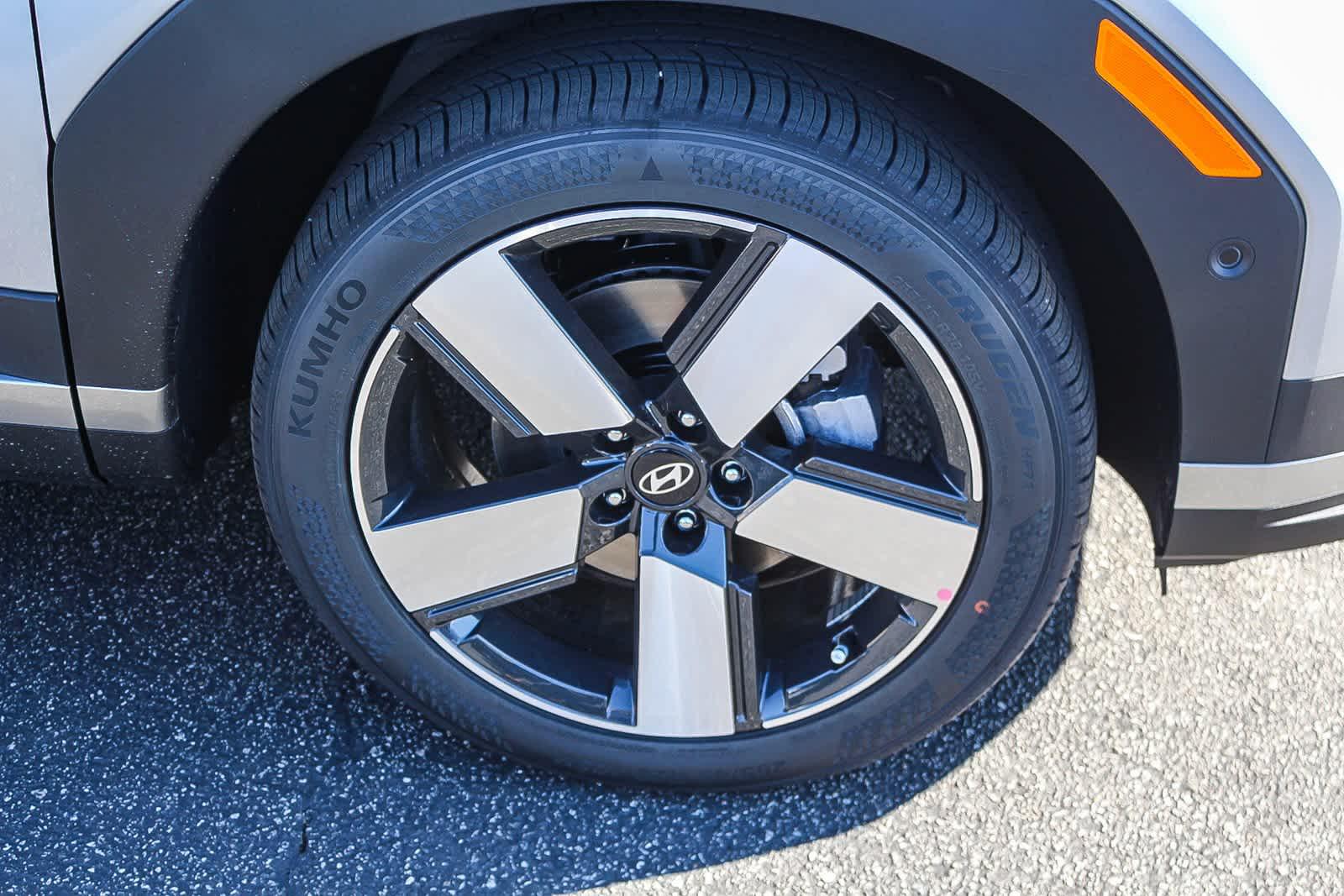 Thumbnail: 2026 Hyundai Santa Fe - 11