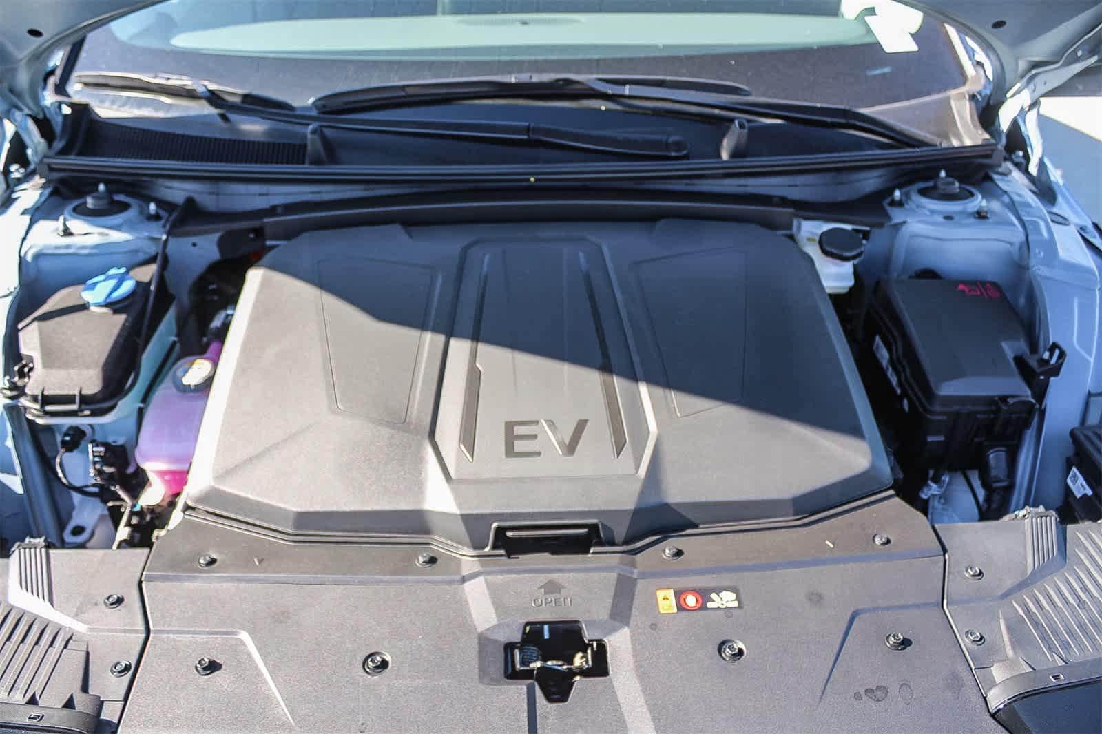 Thumbnail: 2026 Hyundai Ioniq 5 - 16