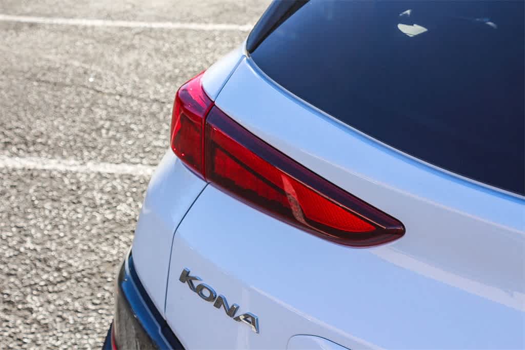 Thumbnail: 2022 Hyundai Kona - 8
