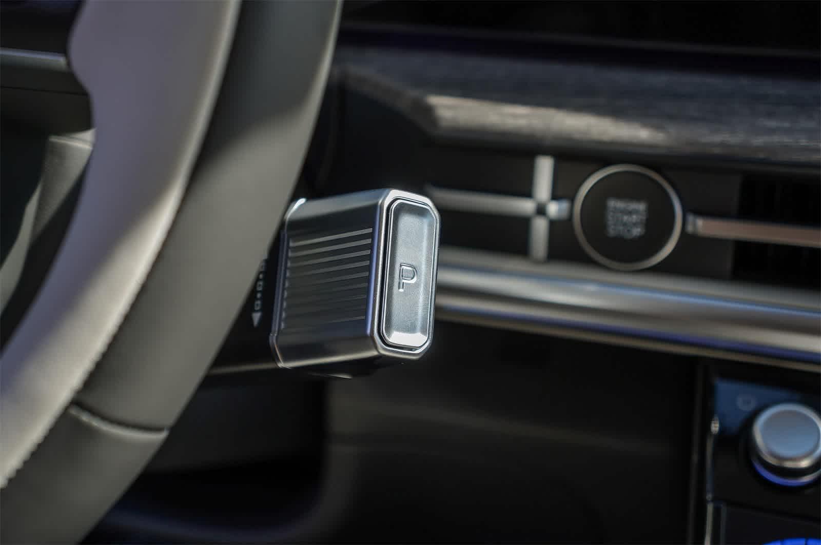 Thumbnail: 2025 Hyundai Santa Fe - 32