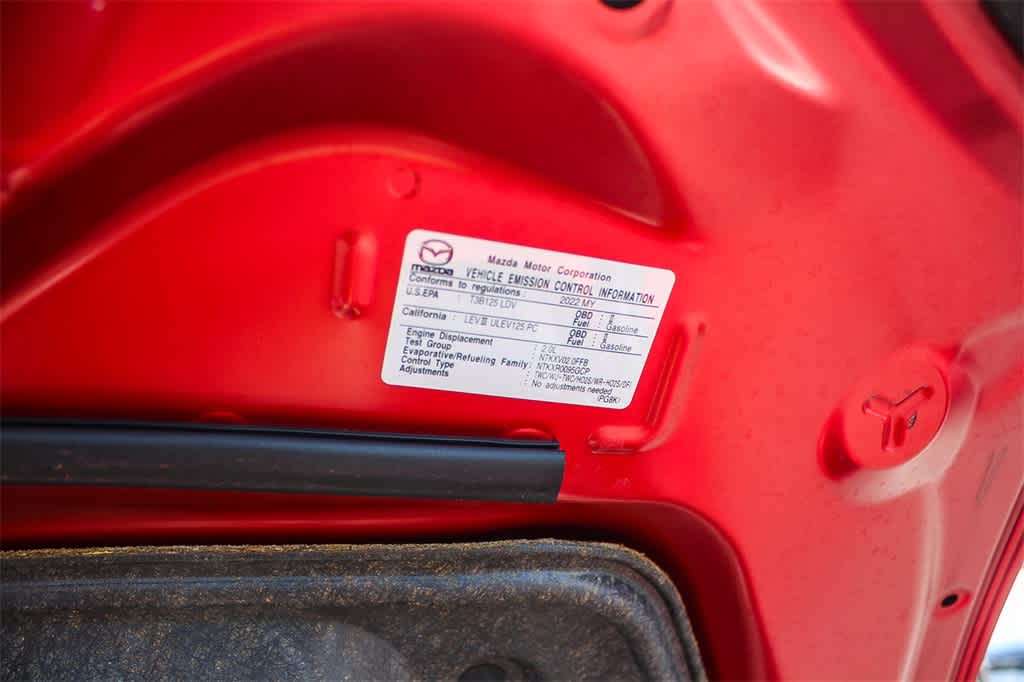 Thumbnail: 2022 Mazda MX-5 Miata - 31