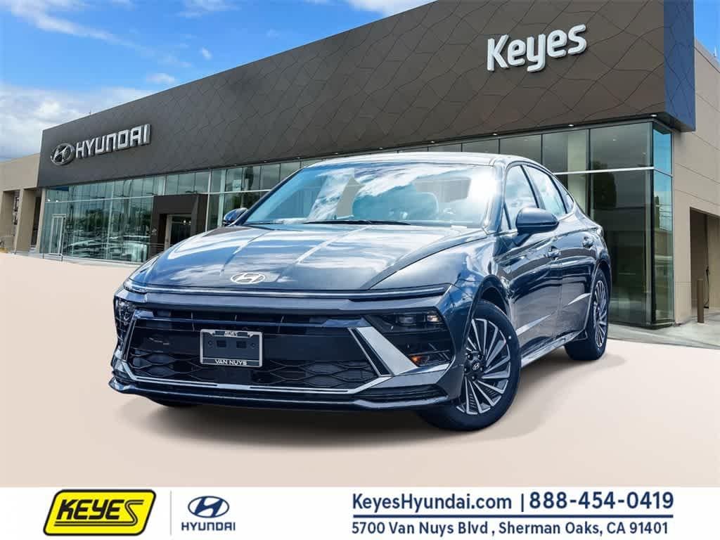 2025 Hyundai Sonata SEL -
                  Van Nuys, CA