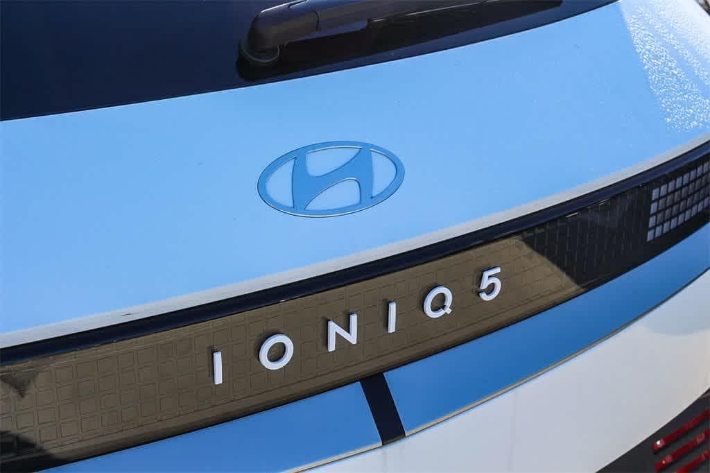 Thumbnail: 2026 Hyundai Ioniq 5 - 14