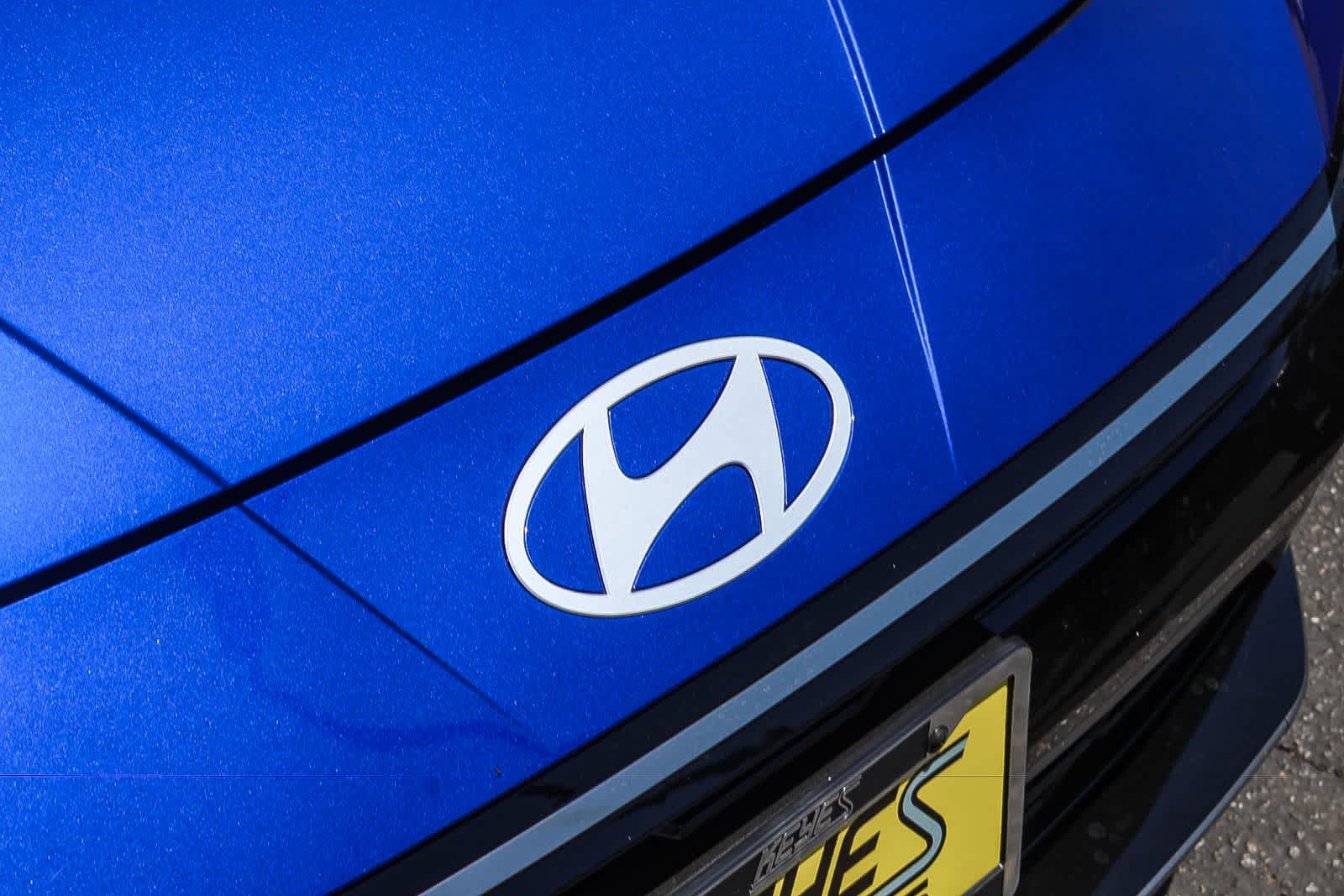 Thumbnail: 2025 Hyundai Elantra - 14