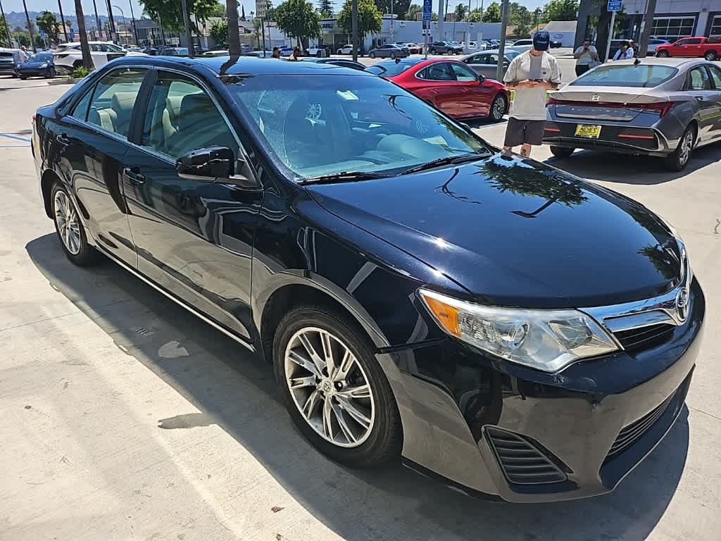 Thumbnail: 2012 Toyota Camry - 3