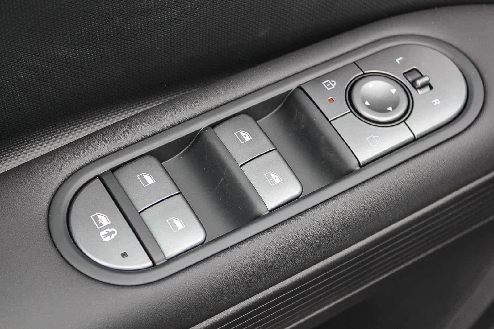 Thumbnail: 2026 Hyundai Ioniq 5 - 27