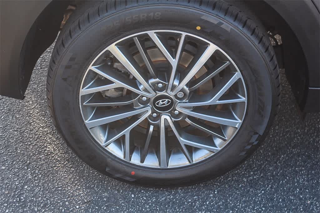 Thumbnail: 2020 Hyundai Tucson - 8