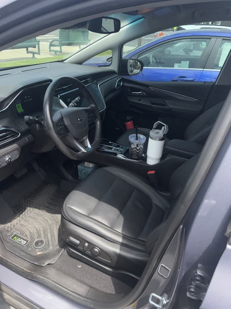 Thumbnail: 2022 Chevrolet Bolt EV - 2
