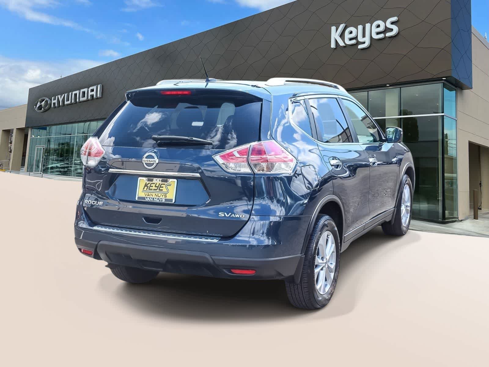 Thumbnail: 2016 Nissan Rogue - 4