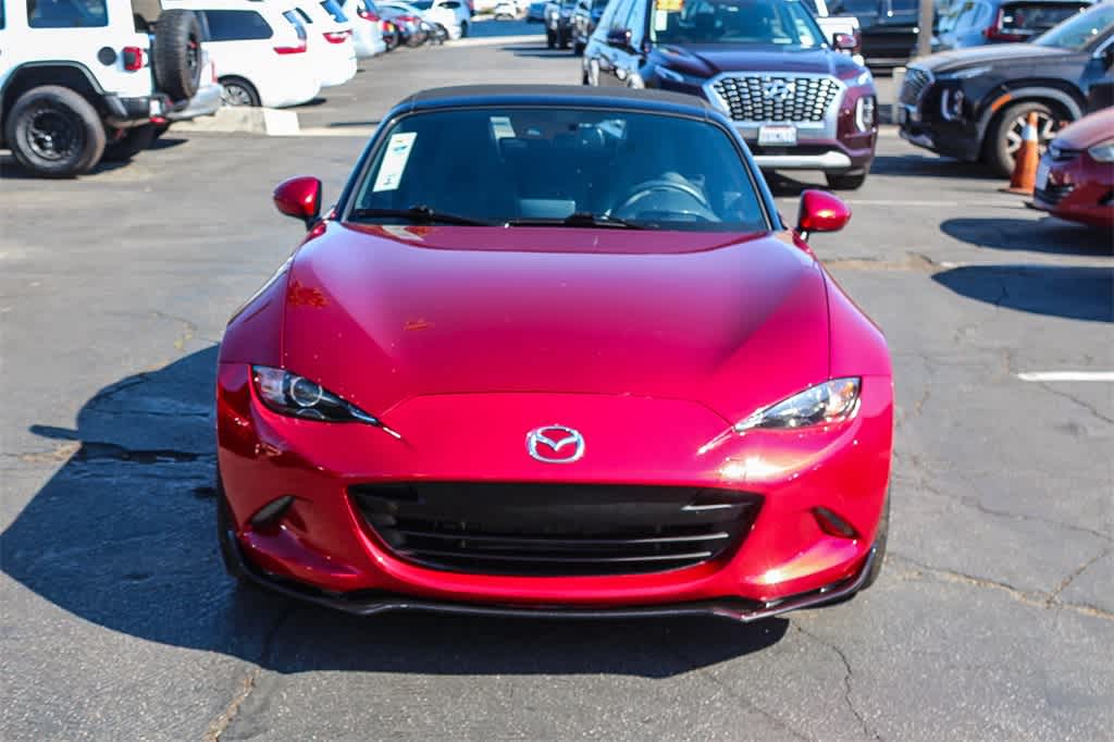 Thumbnail: 2022 Mazda MX-5 Miata - 2