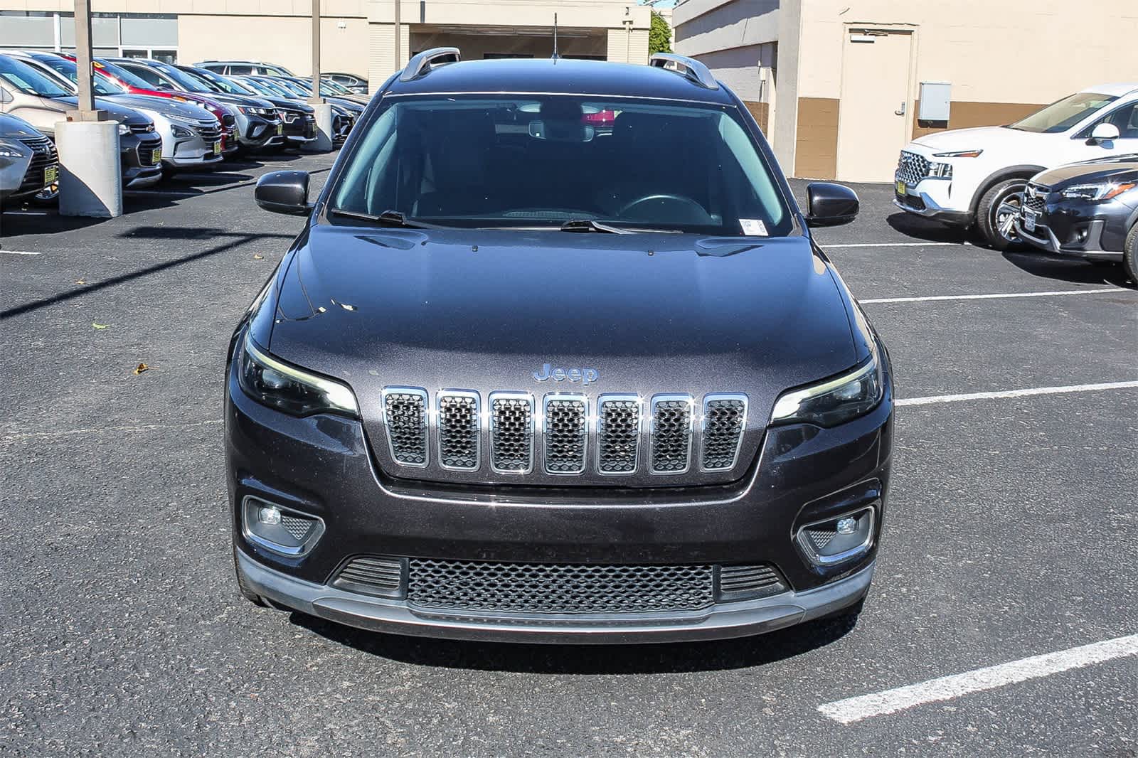 Thumbnail: 2019 Jeep Cherokee - 2