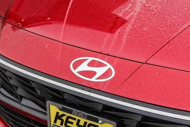 Thumbnail: 2025 Hyundai Elantra - 11