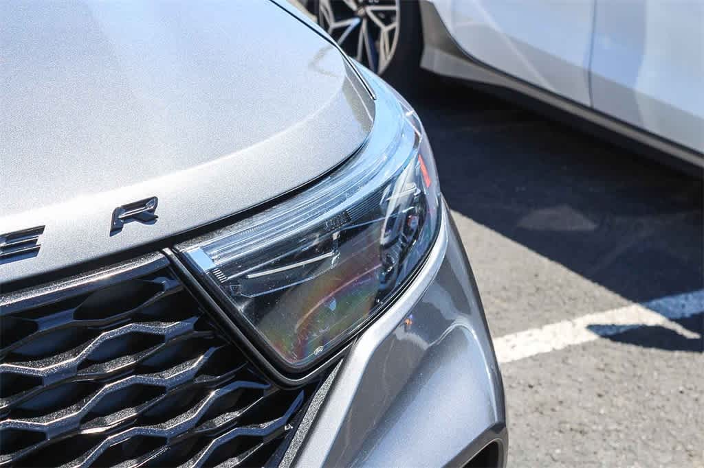 Thumbnail: 2022 Ford Explorer - 12