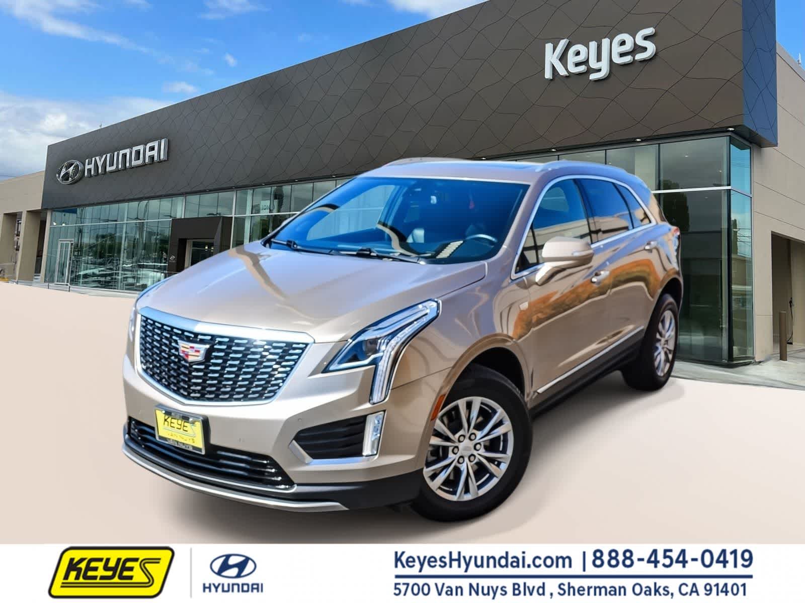 Thumbnail: 2022 Cadillac XT5 - 1