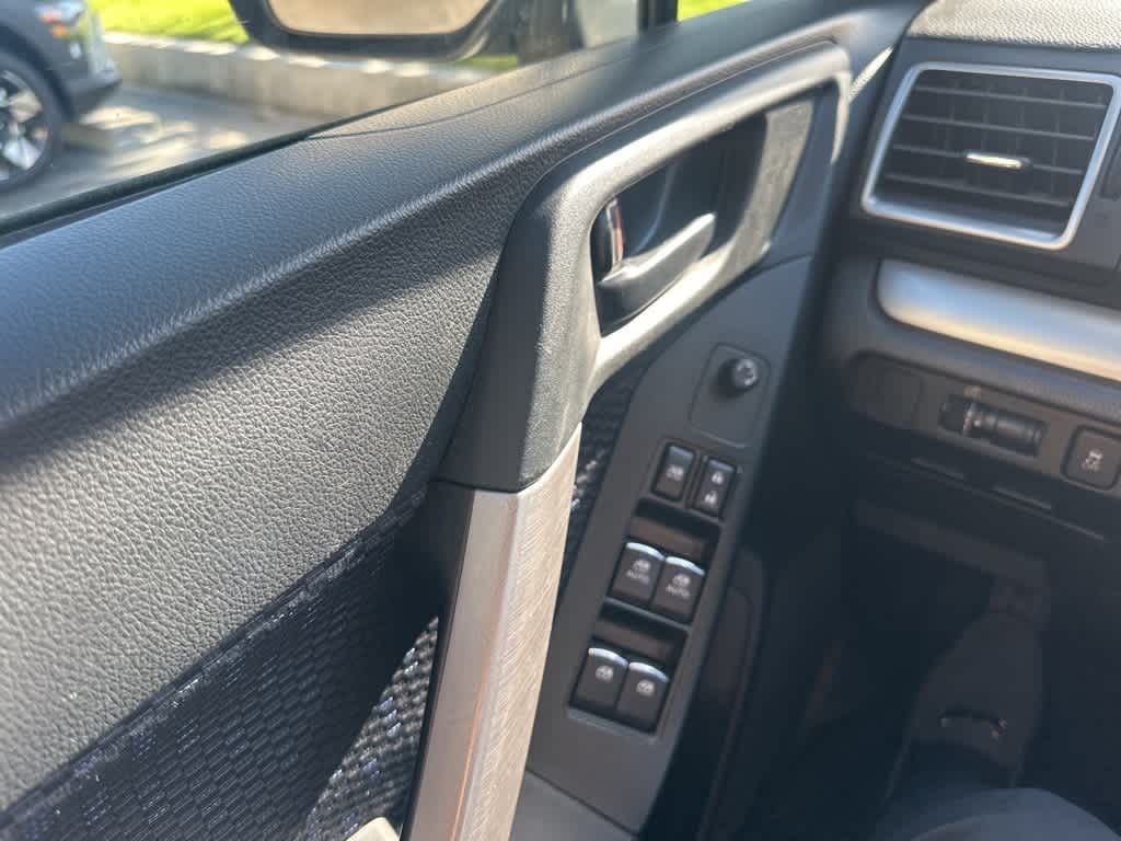 2017 Subaru Forester 2.5i 20