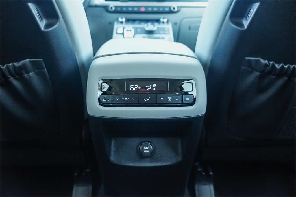 Thumbnail: 2025 Hyundai Palisade - 19