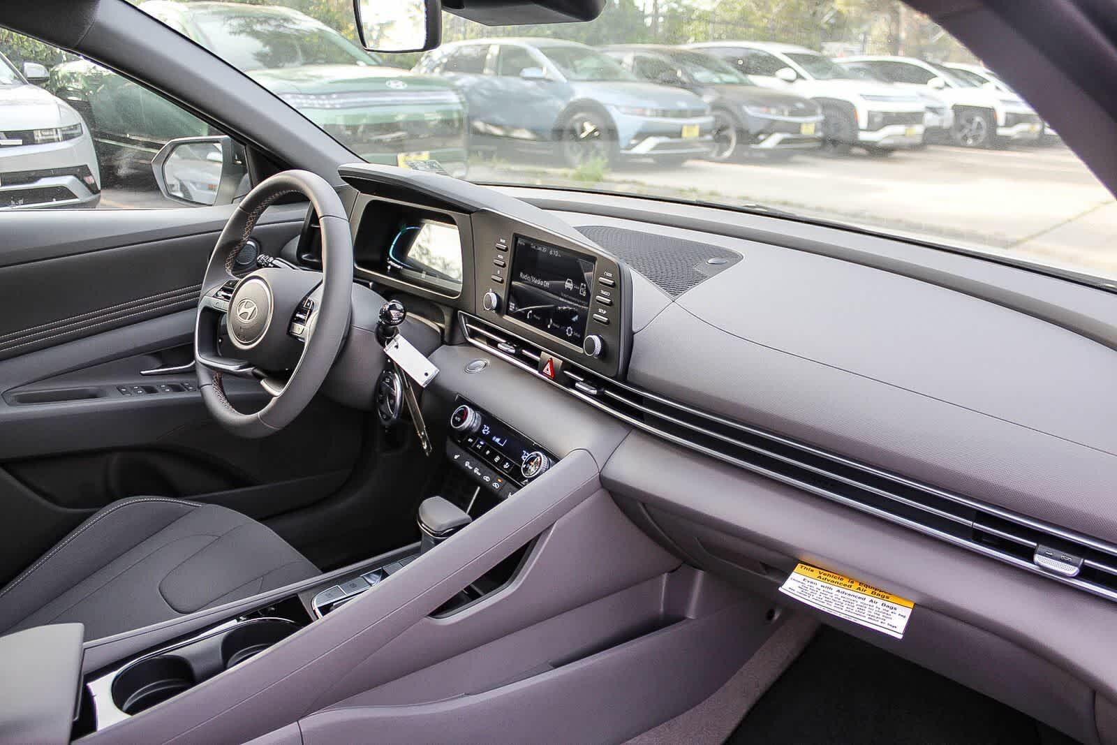 Thumbnail: 2026 Hyundai Elantra - 17