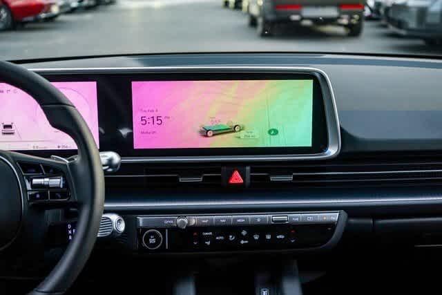 2025 Hyundai Ioniq 6 SE 13