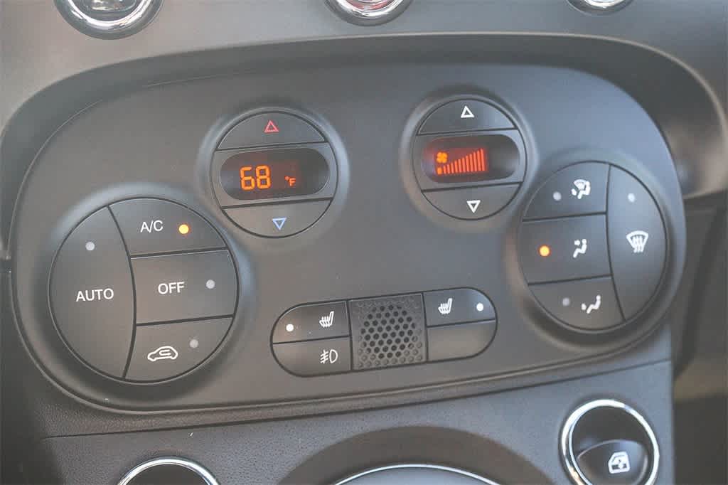 Thumbnail: 2019 Fiat 500e - 26