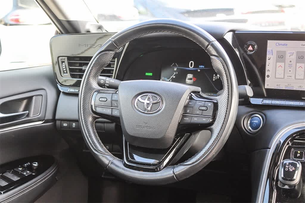 Thumbnail: 2021 Toyota Mirai - 15