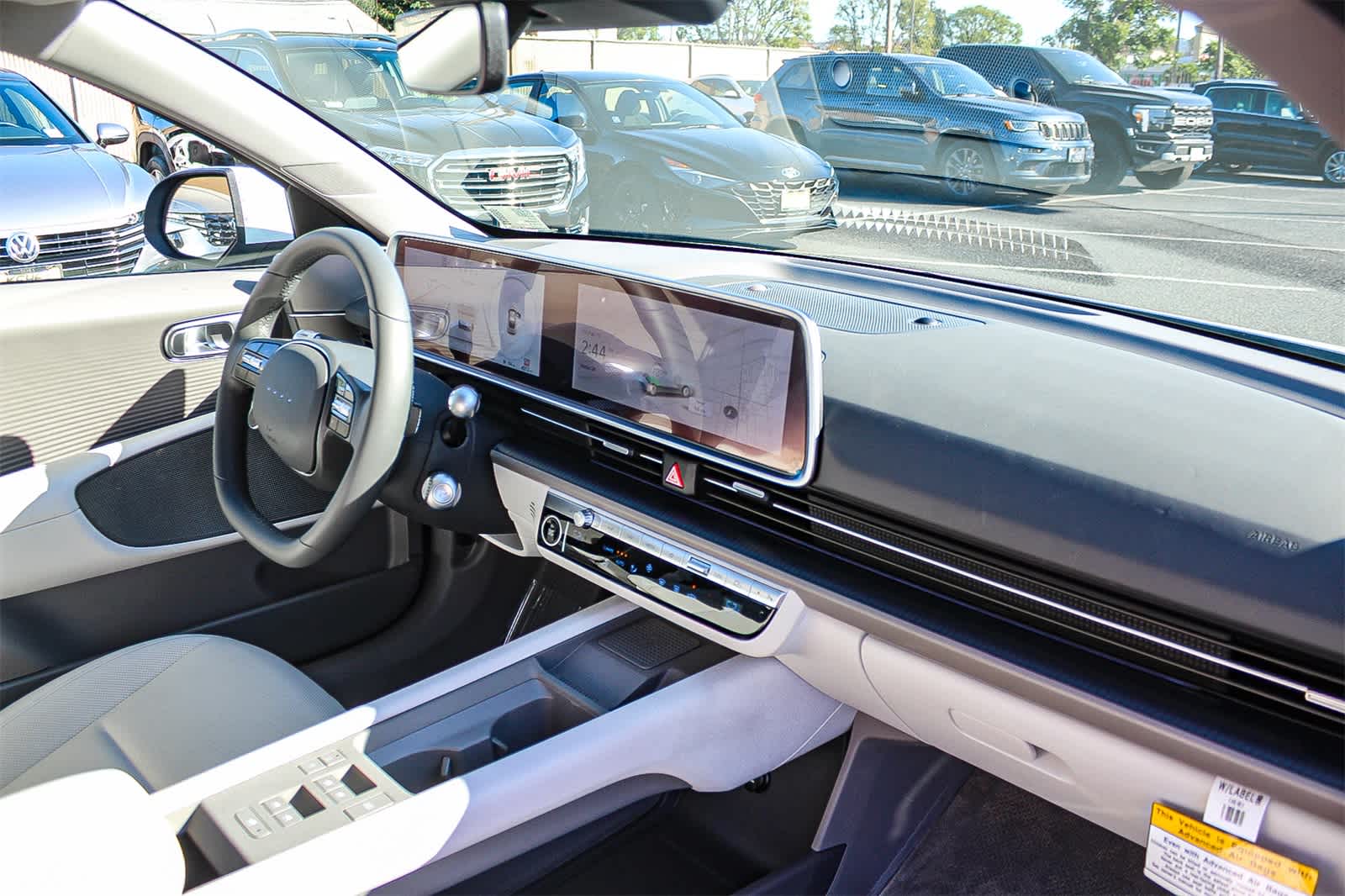 Thumbnail: 2025 Hyundai Ioniq 6 - 21