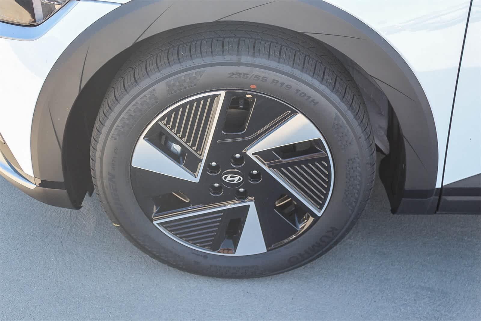 Thumbnail: 2026 Hyundai Ioniq 5 - 12