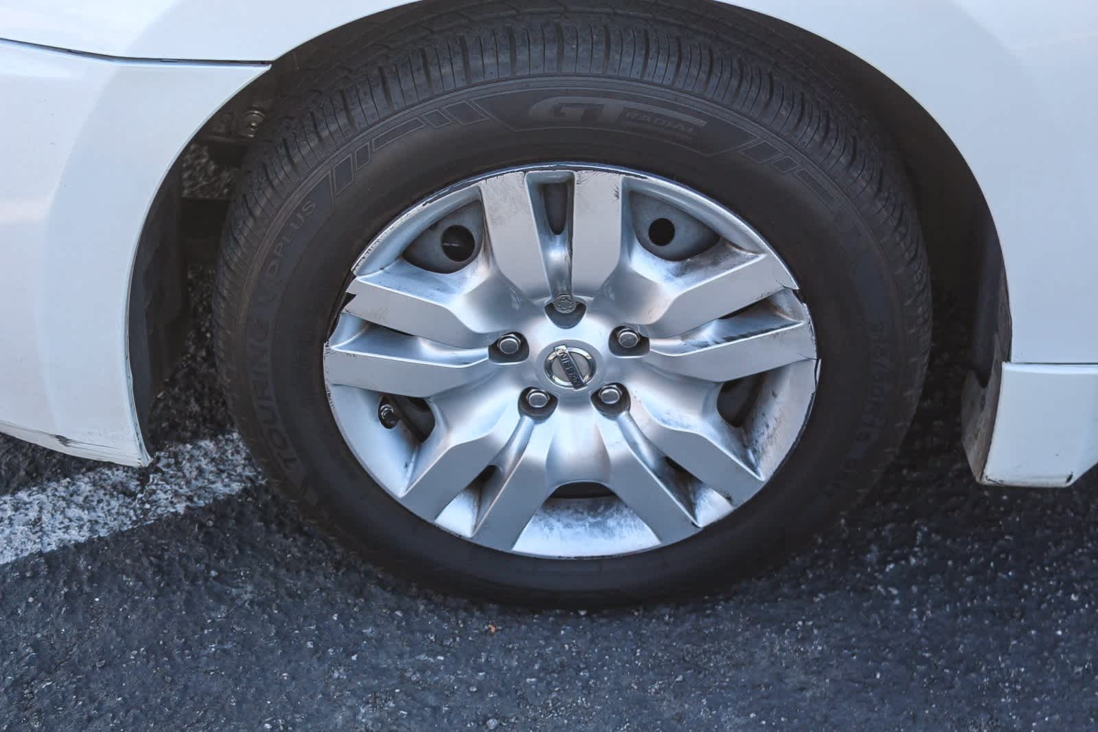 Thumbnail: 2012 Nissan Altima - 14