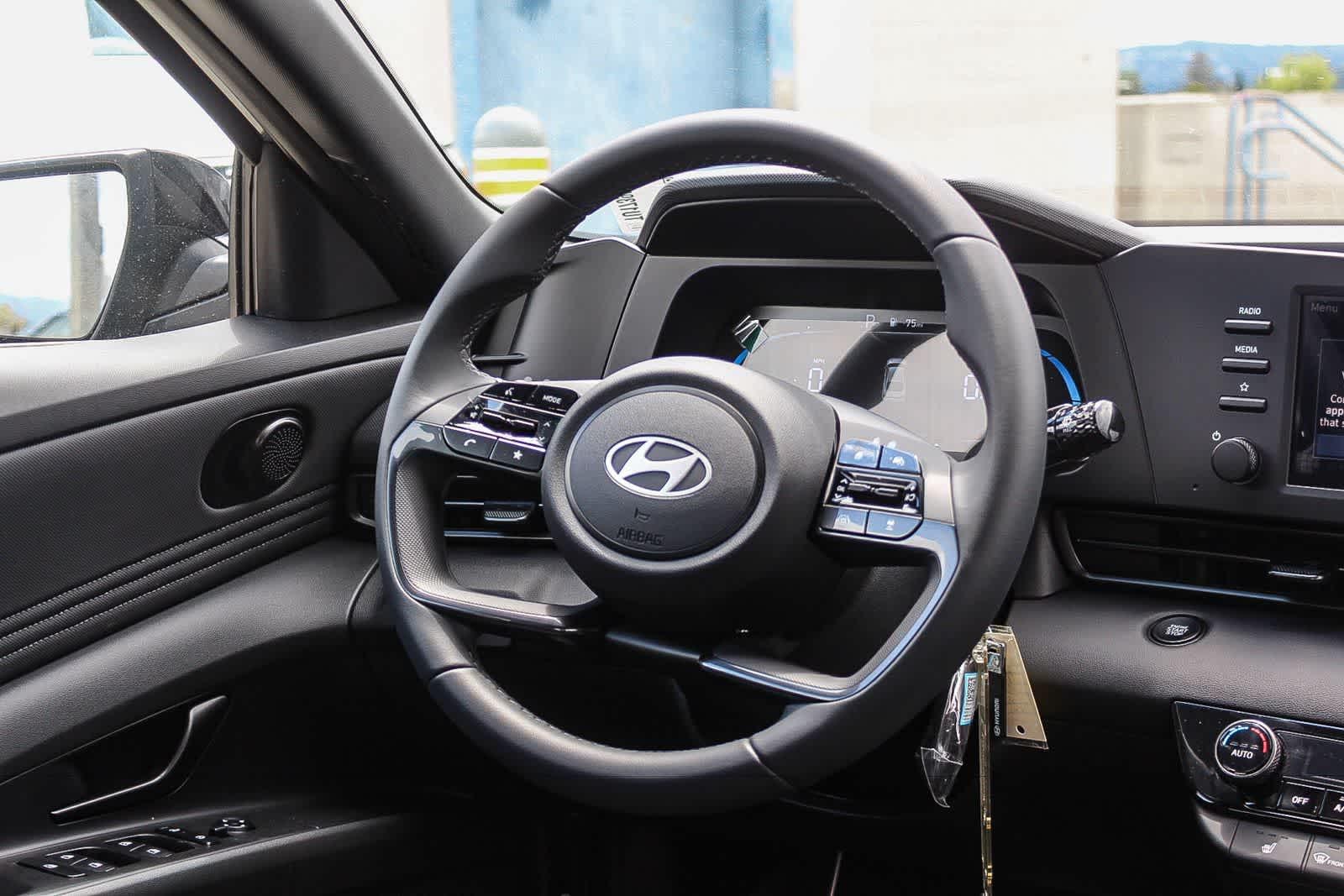 Thumbnail: 2026 Hyundai Elantra - 21