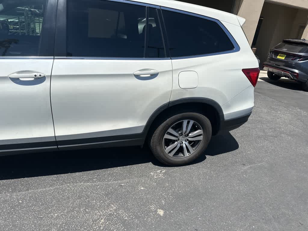 Thumbnail: 2018 Honda Pilot - 7