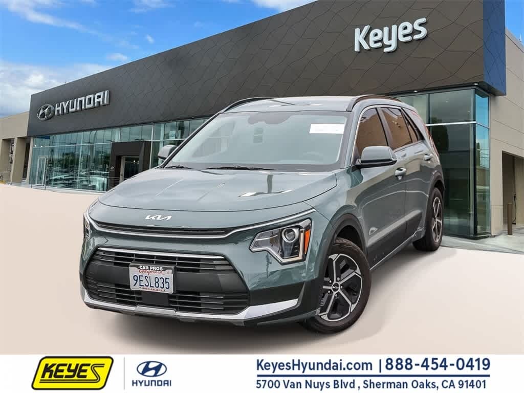 Used 2023 Kia Niro EX SUV