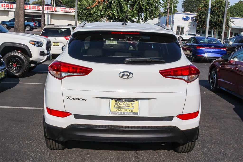 Thumbnail: 2016 Hyundai Tucson - 5