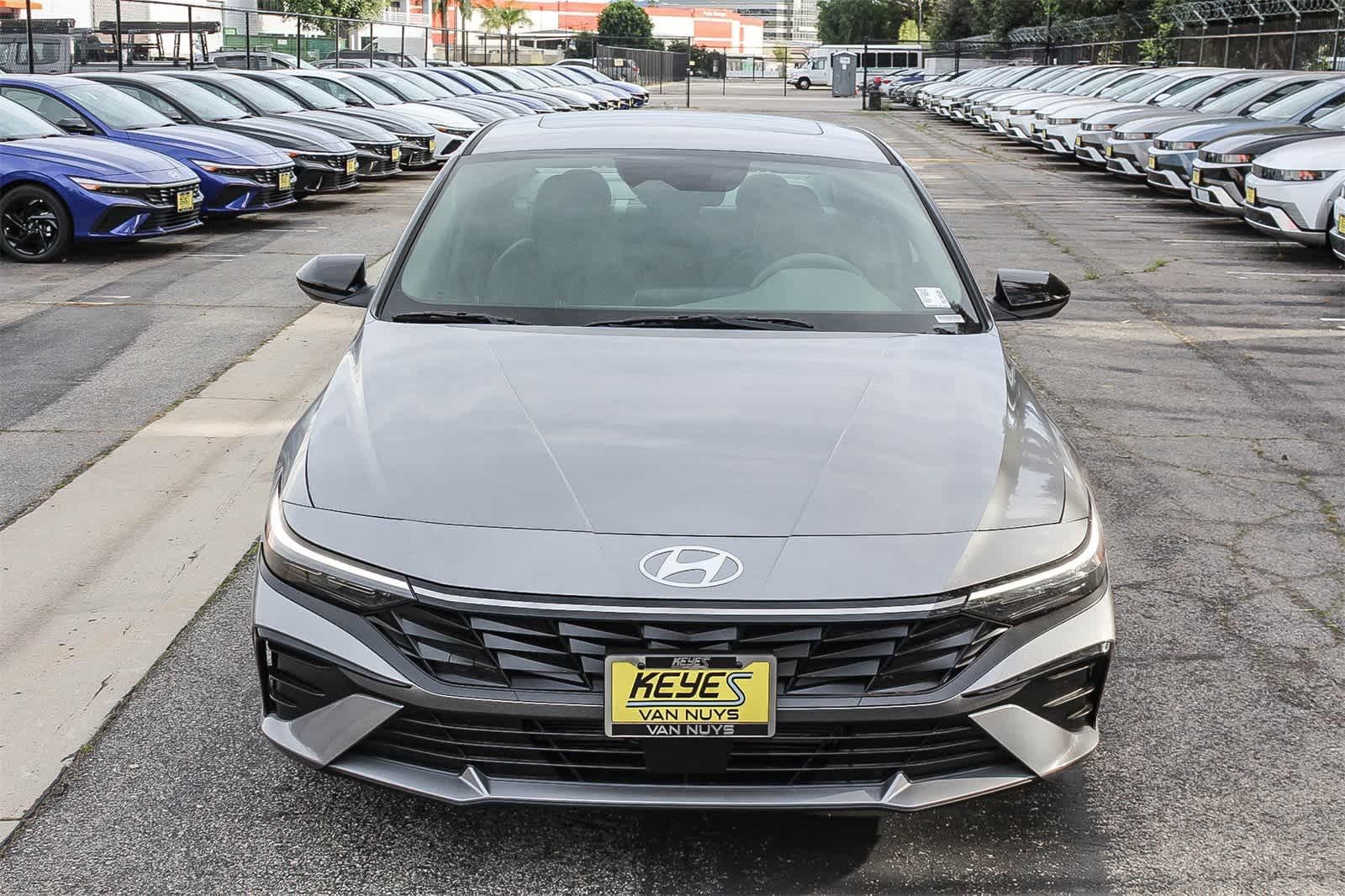 Thumbnail: 2026 Hyundai Elantra - 2