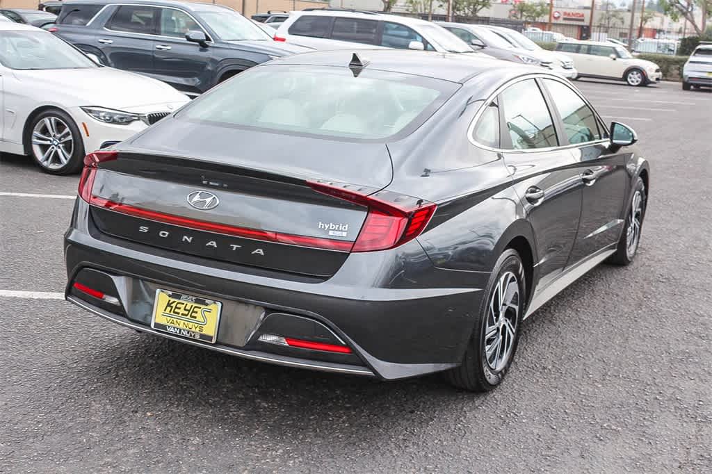 Thumbnail: 2023 Hyundai Sonata - 4