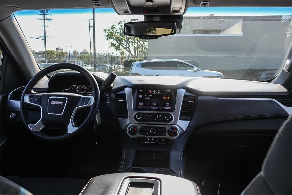 Thumbnail: 2015 GMC Yukon XL - 17