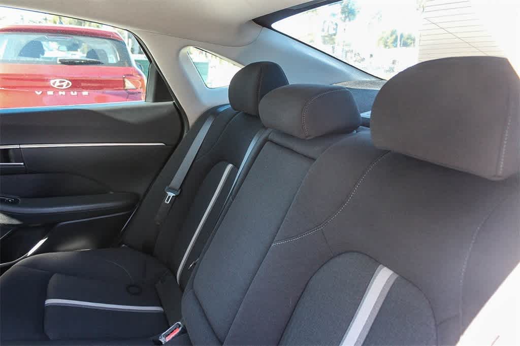 Thumbnail: 2022 Hyundai Sonata - 23