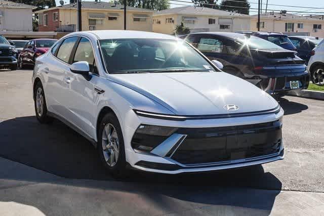 Thumbnail: 2025 Hyundai Sonata - 3