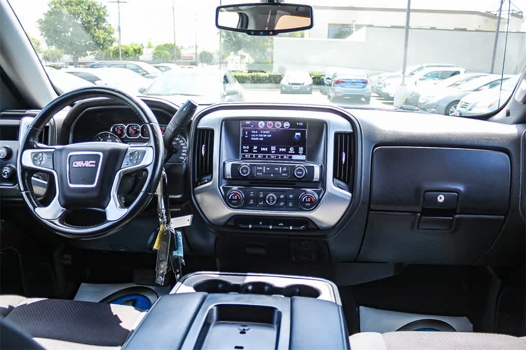 2018 GMC Sierra 1500 SLE 12
