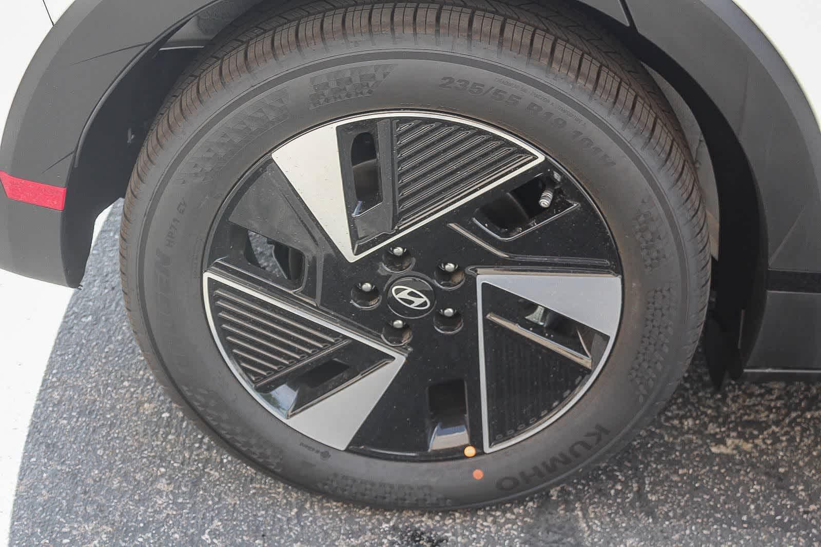 Thumbnail: 2026 Hyundai Ioniq 5 - 9