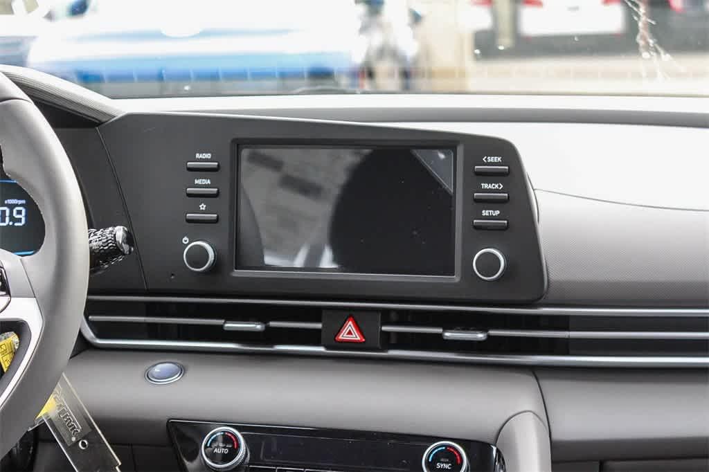 Thumbnail: 2026 Hyundai Elantra - 16