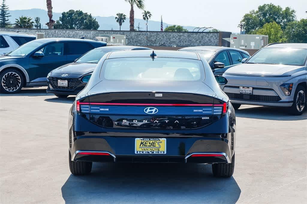 Thumbnail: 2025 Hyundai Sonata - 3