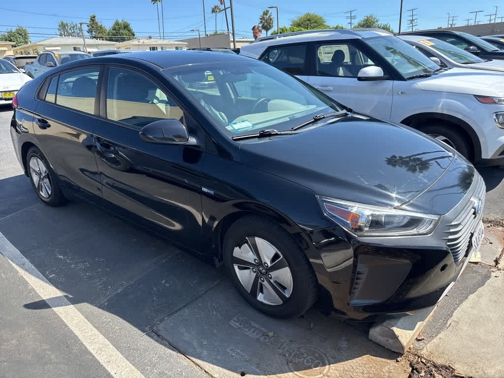 Thumbnail: 2019 Hyundai Ioniq - 14