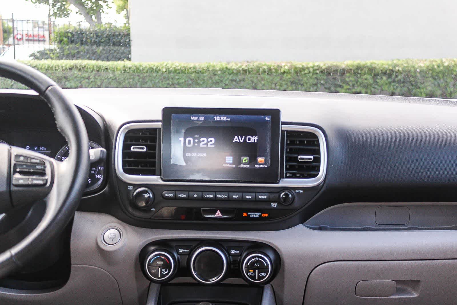 Thumbnail: 2020 Hyundai Venue - 17