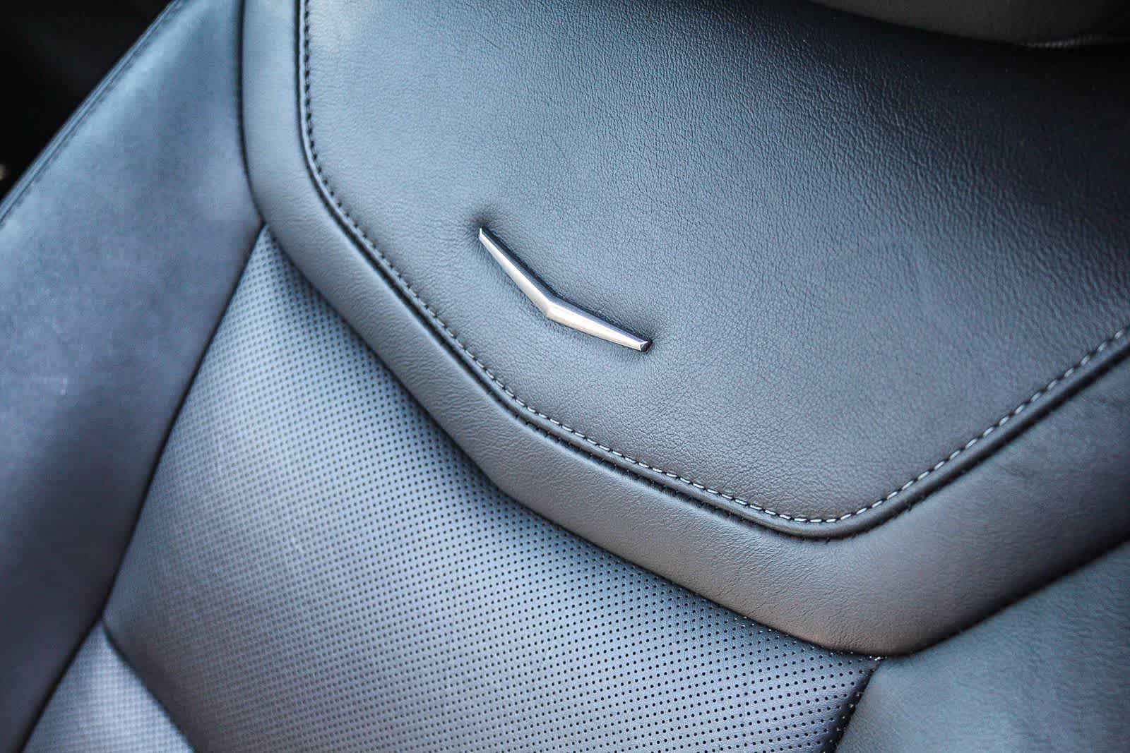 Thumbnail: 2022 Cadillac XT5 - 35