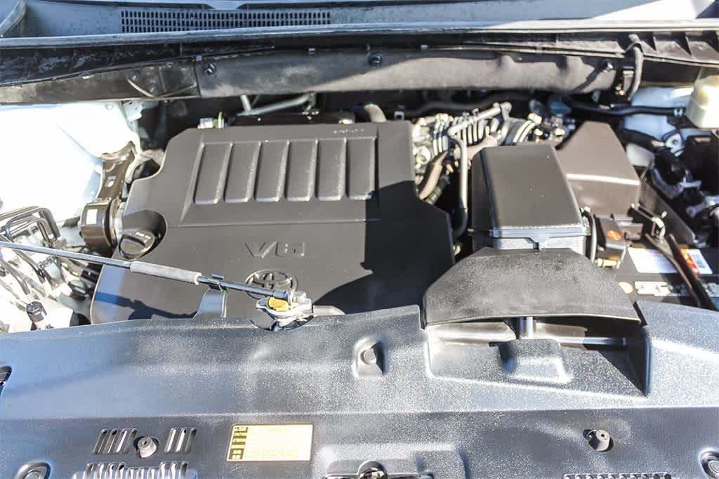 Thumbnail: 2015 Toyota Highlander - 26