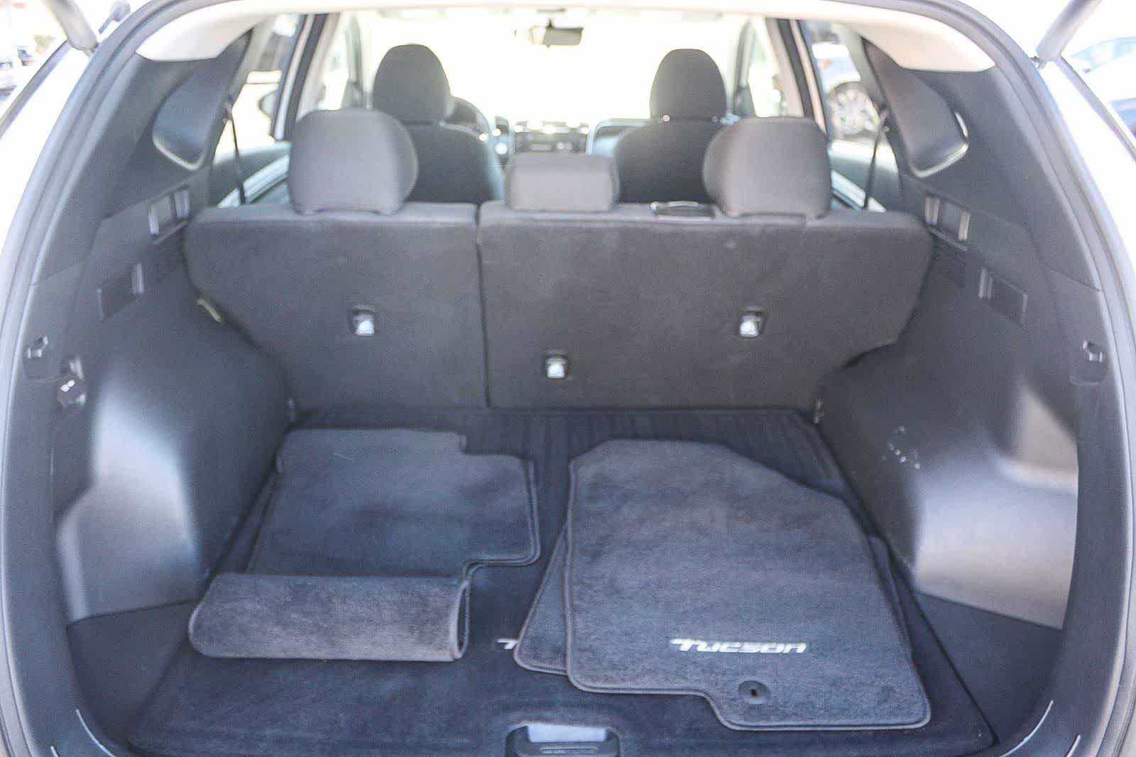 Thumbnail: 2023 Hyundai Tucson - 37