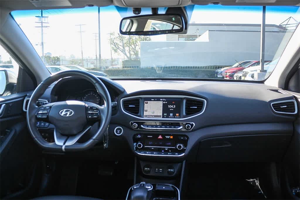 Thumbnail: 2019 Hyundai Ioniq - 12