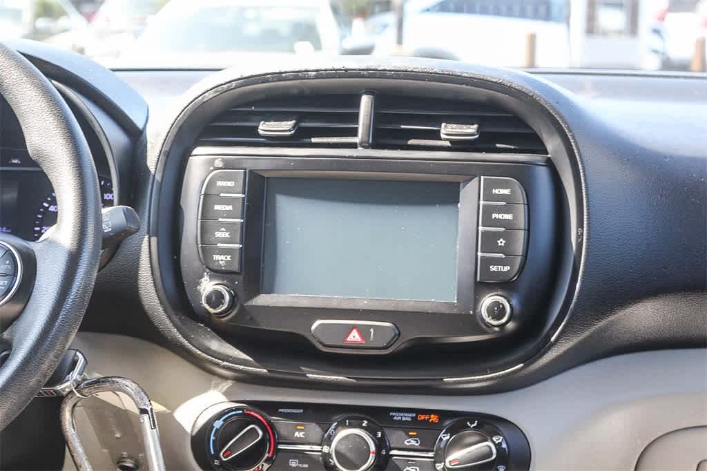 Thumbnail: 2020 Kia Soul - 14