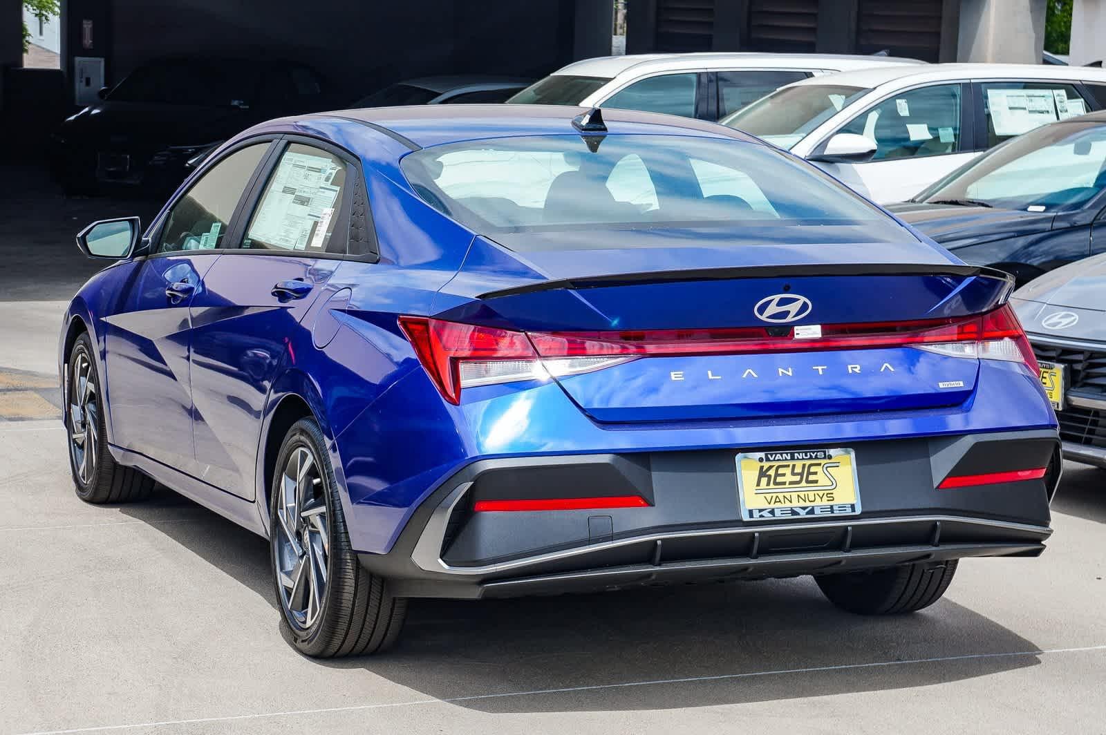 Thumbnail: 2025 Hyundai Elantra - 2